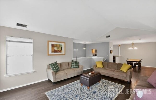 Photo - 317 Vasser Dr