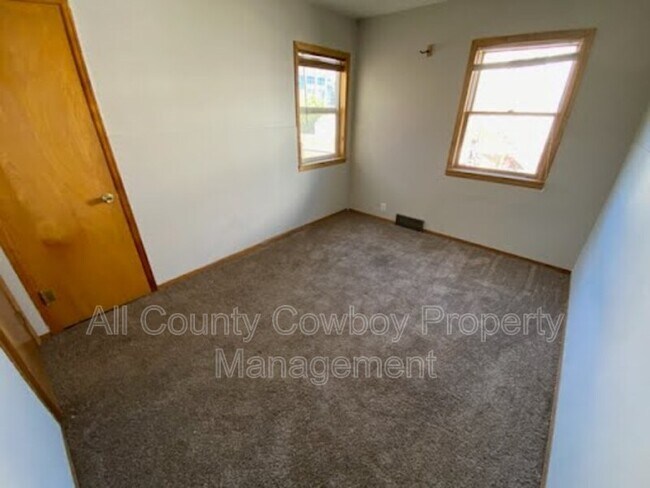 Photo - 1218 E Flint St