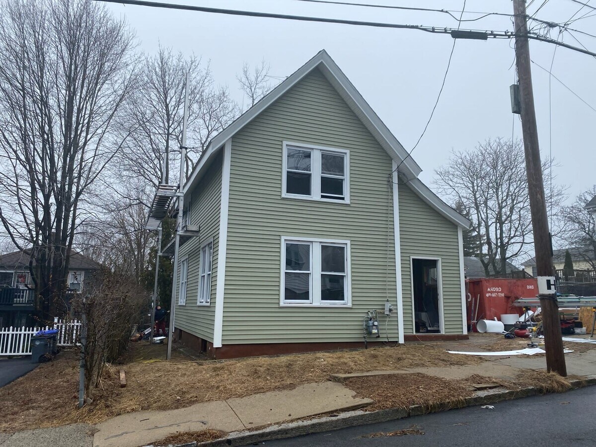 Photo - 70 Lancaster St House