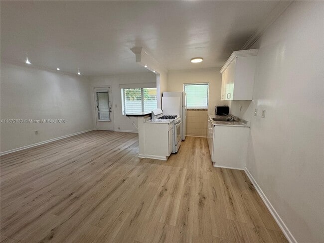 Building Photo - 75 Washington Ave Unit 3 Rental