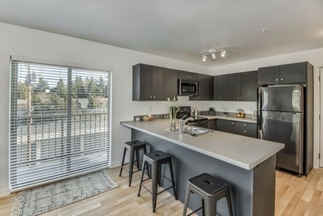 6195 N Minnesota Ave Unit 3E