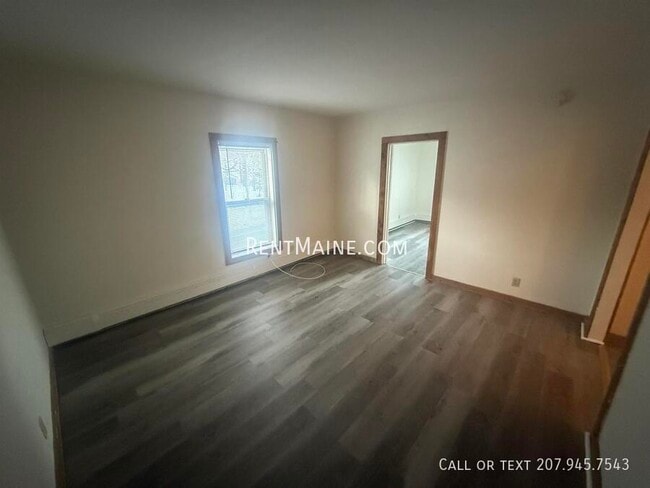 Photo - 104 Main St Unit 3