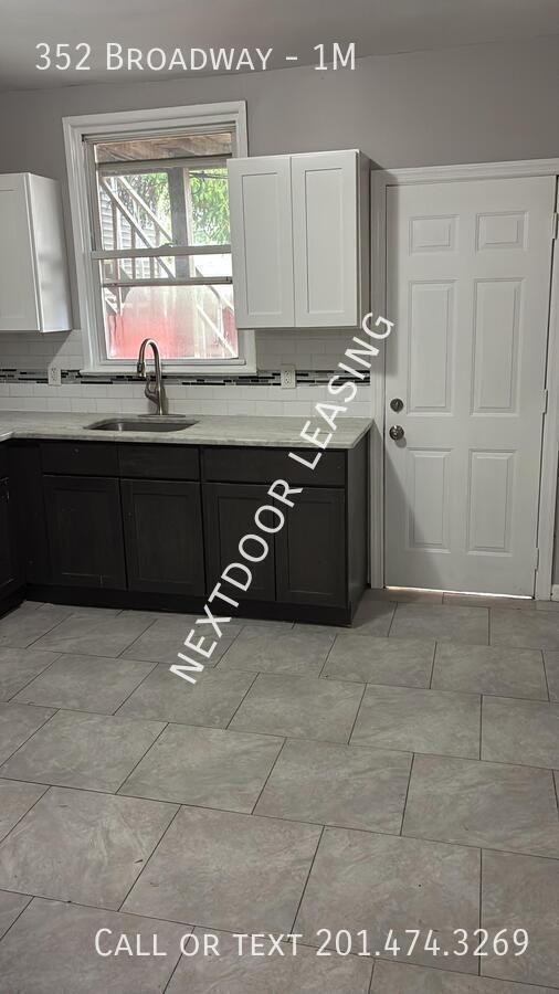 Photo - 352 Broadway-1M Unit 1M