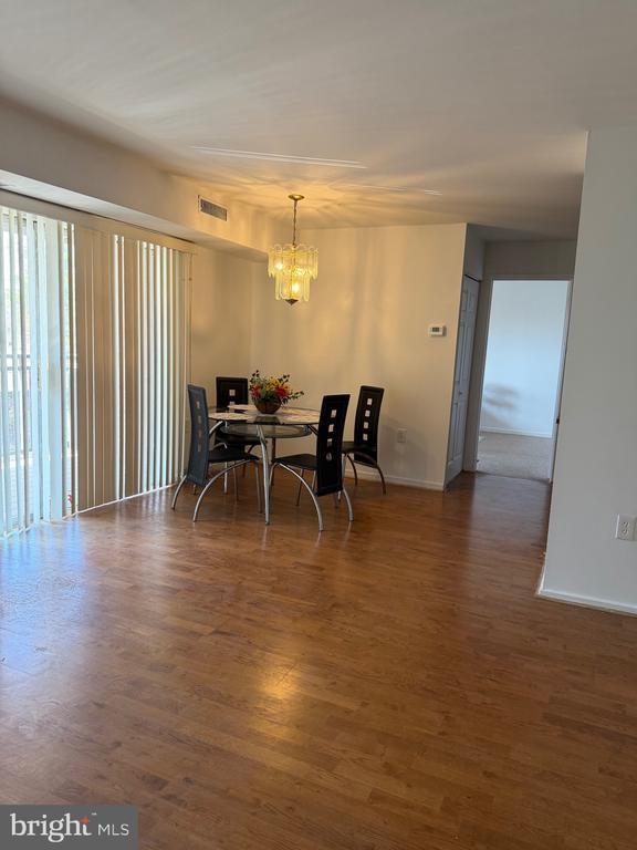 Photo - 7352 Lee Hwy Unit 201