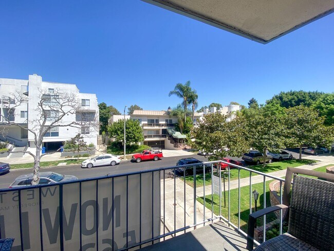 Photo - 1823 Camden Ave