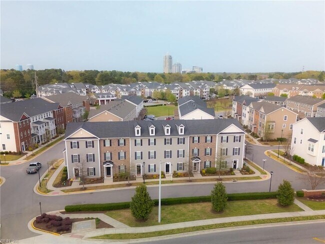 Photo - 4968 Limestone Ave Condo
