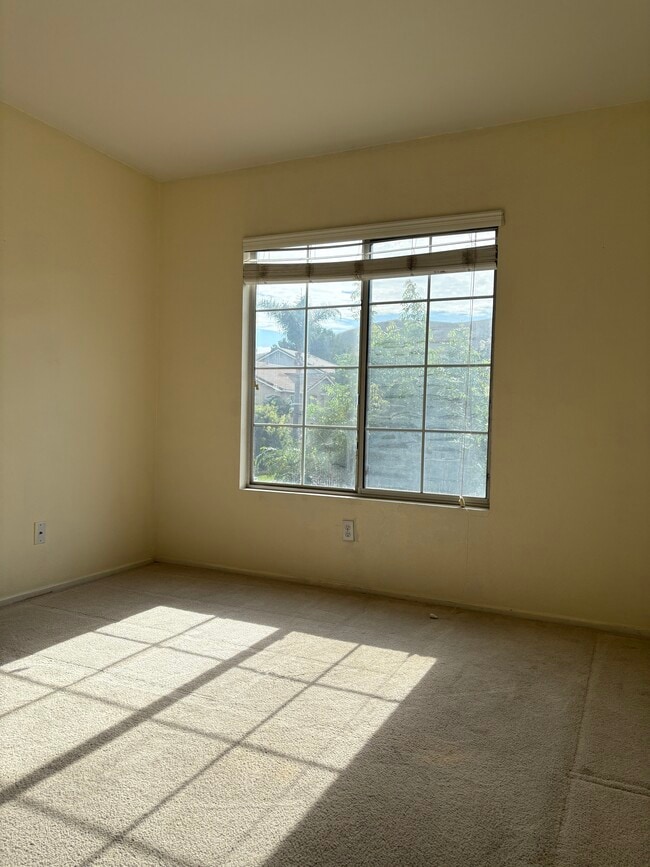 Photo - 16466 Denhaven Ct