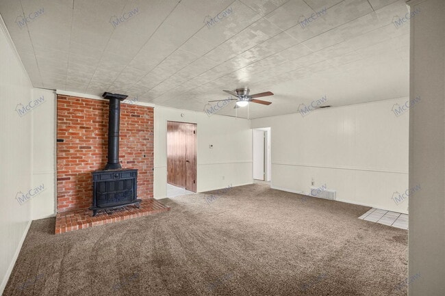 Photo - 14732 Oakwood Ln