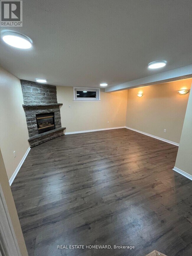 Photo - 810 Sanok Dr