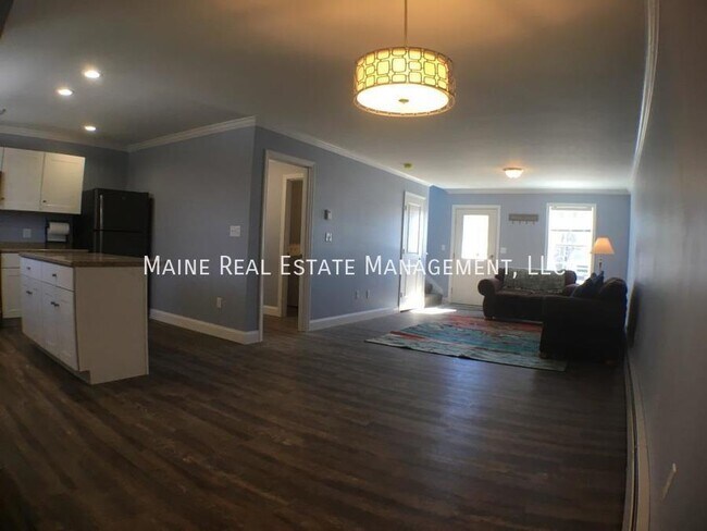 Photo - 60 Basketball Ct