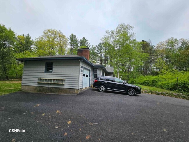 Photo - 69 Piscataqua Rd