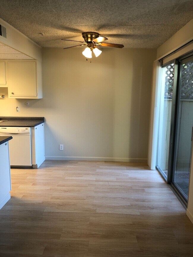 Photo - rh2045MountOlive Apartment Unit #7