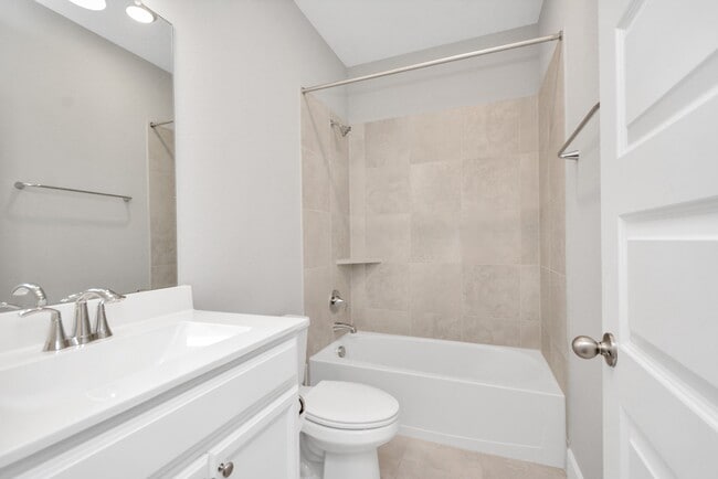 Building Photo - 713 Strawberry Pines Ct Rental