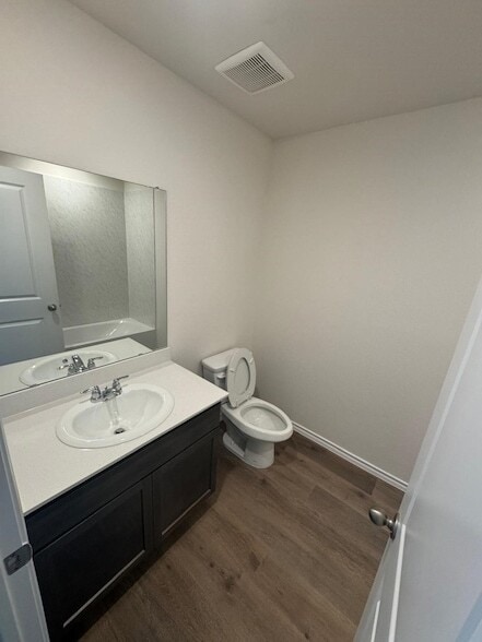 Photo - 109 Labein Ave