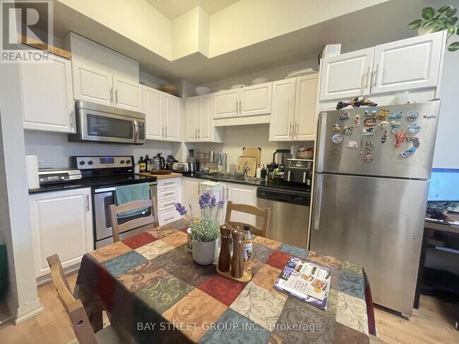 Photo - 9506 Markham Rd Unité 719