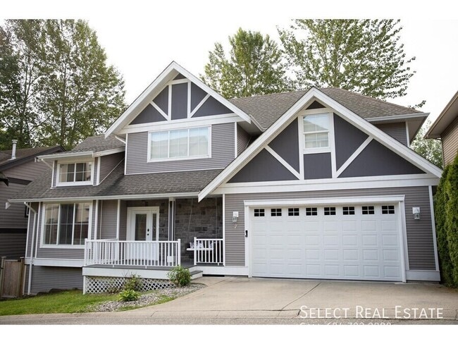 Building Photo - 45957 Sherwood Dr