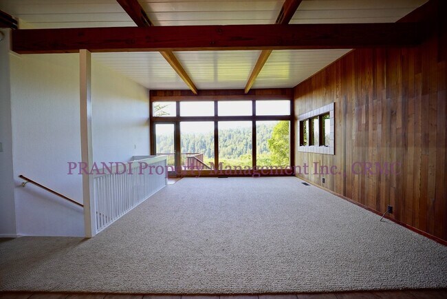 Photo - Hillside Home with Gorgeous Views, Close t...