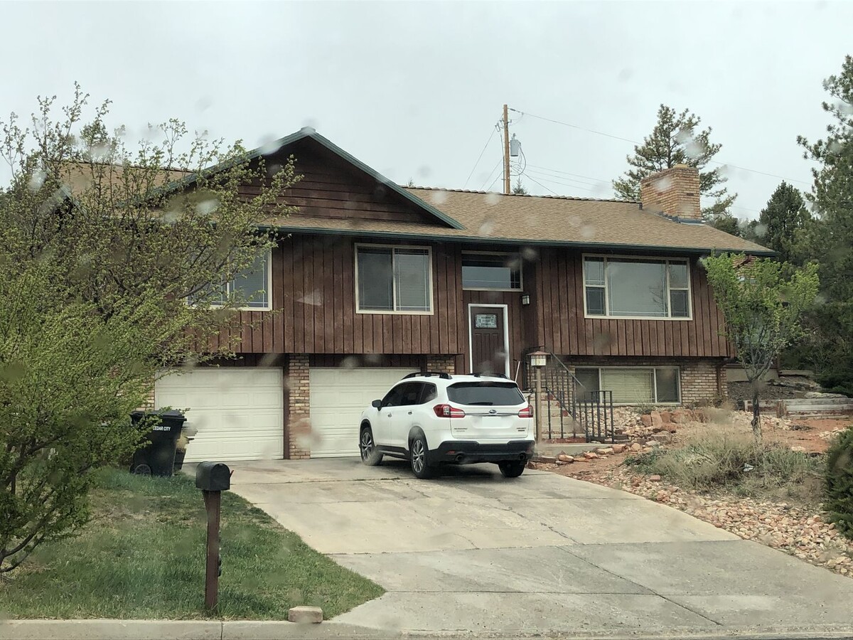 Cozy 3 bedroom home in Cedar City - Cozy 3 bedroom home in Cedar City