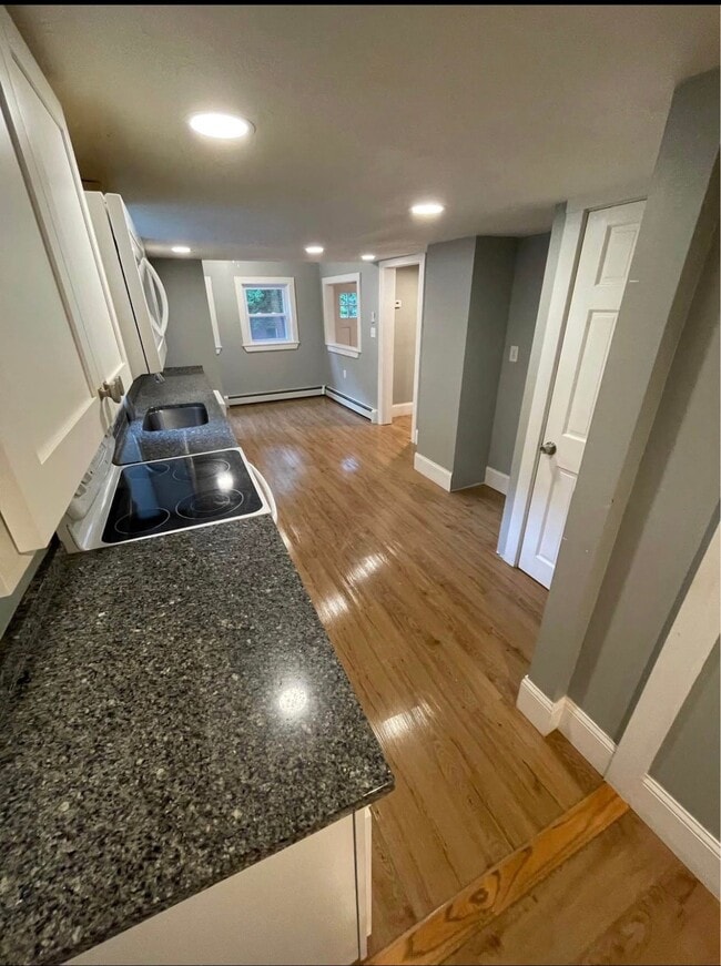 Photo - 267 Union St