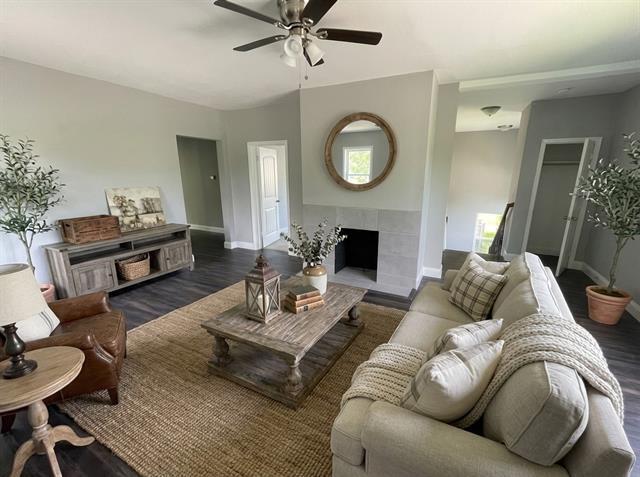 Photo - 1000 W Gandy St