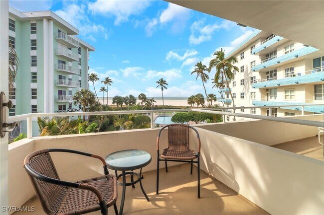 Photo - 220 Seaview Ct Unit 316