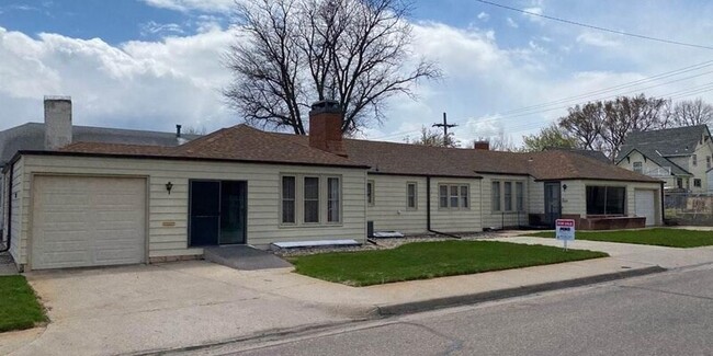 Triplex West 2nd & M - Triplex West 2nd & M House