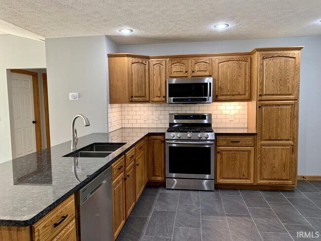 Photo - 1209 W Aspen Ct