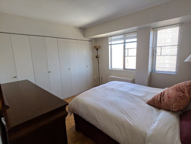 Photo - 1575 Tremont St Unidad ID1059125P