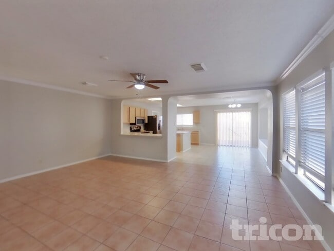 Photo - 7807 Encanto Vis Dr