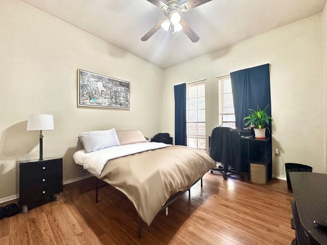 Photo - 2801 Rio Grande St Unit 102