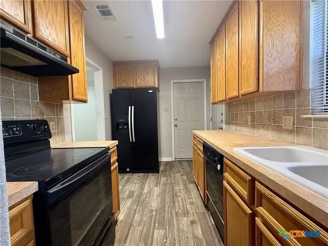 Photo - 1202 Stewart St