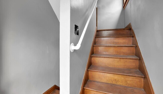 Photo - 1186-1188 E 20th Ave Columbus, OH 43211