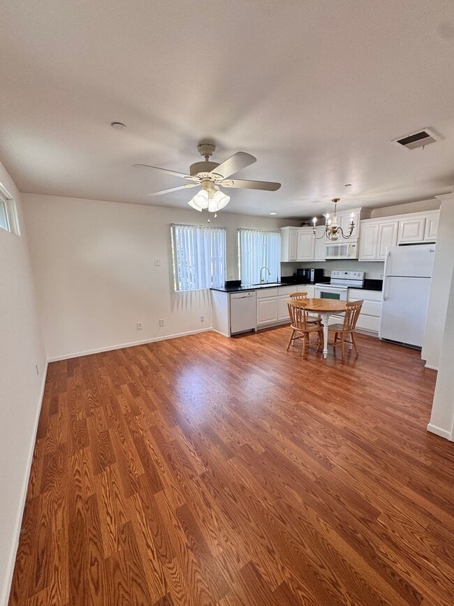 Building Photo - Private 1 Bedroom ADU for Rent