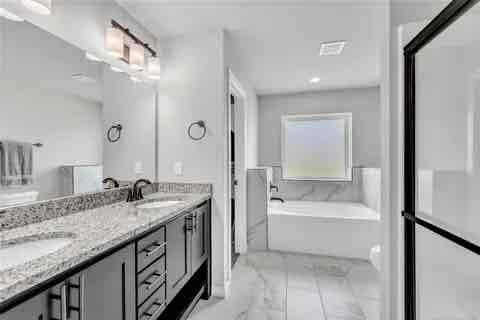 Photo - 3943 S 149th E Ave