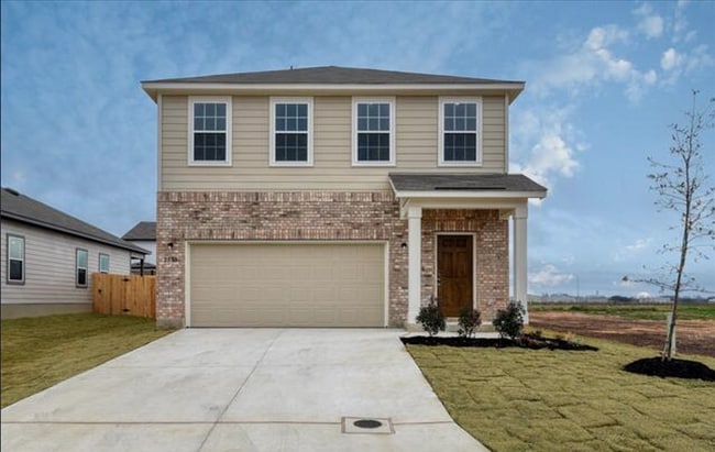 Photo - BEAUTIFUL NEW CONSTRUCTION IN HIDDENBROOKE