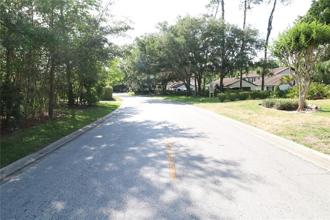 Photo - 5424 Saddlebrook Way