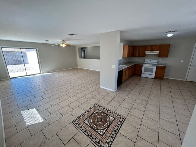 Photo - 4 Bed / 2 Bath Single Level El Mirage Home...