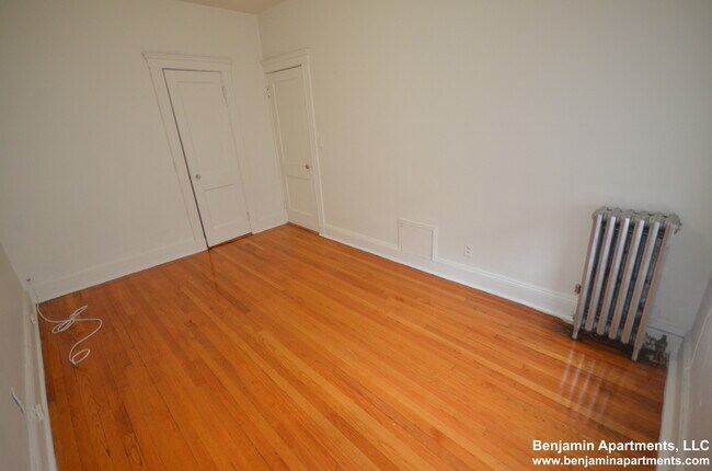 Photo - 127 Sutherland Rd Unidad L