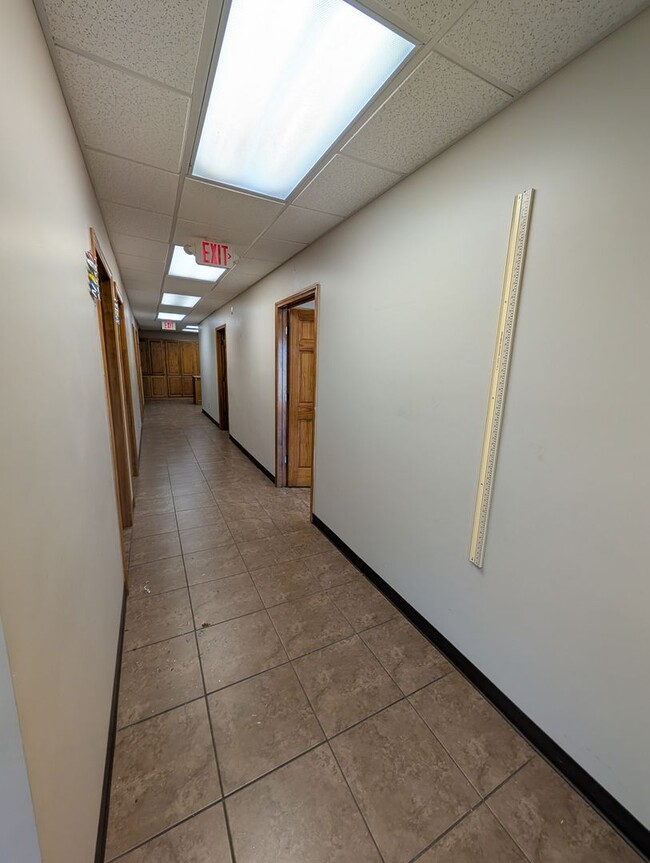 Photo - Prime Professional Medical/Office Space in Pryor