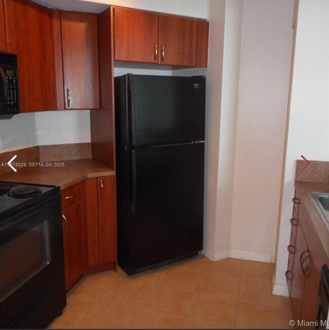 Photo - 9201 Collins Ave Unit 921
