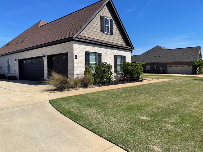 Photo - Stunning 4-Bedroom Home in Coventry with Designer Finishes & a Pool!