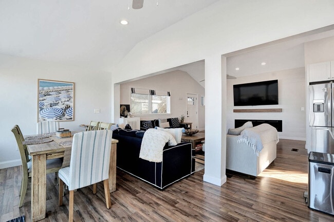 Photo - 212 Creek Rd Unit SI ID1510784P