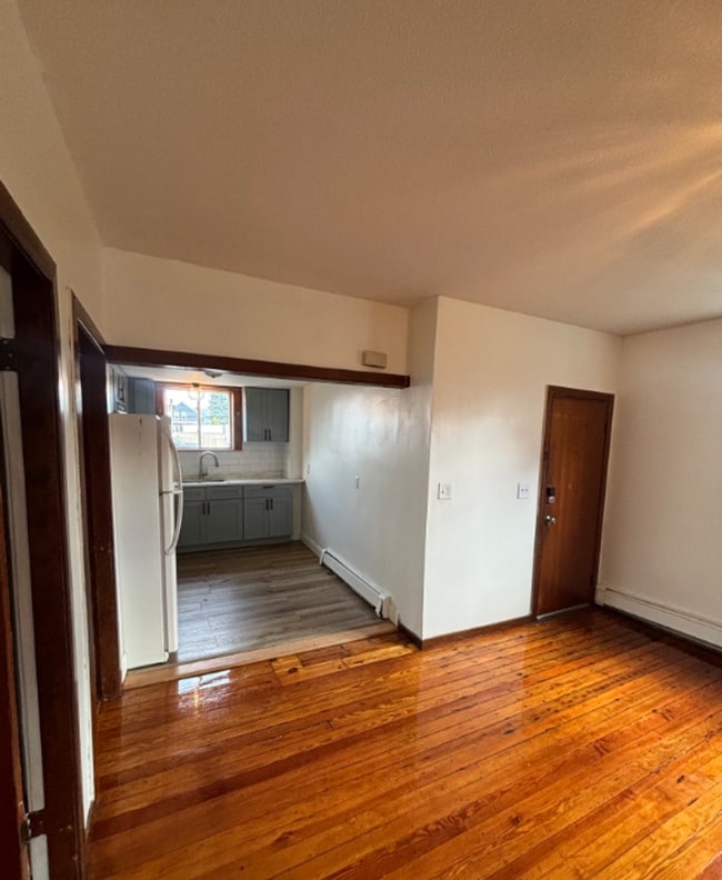 Photo - 90 Montaup St Unit 1
