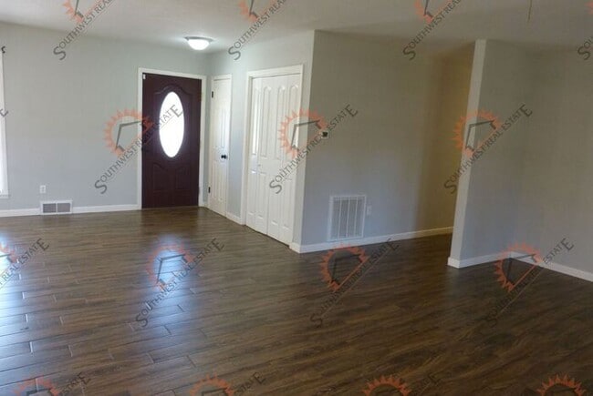 Photo - Updated 3 bedroom, 2 bath, & 2 car garage ...