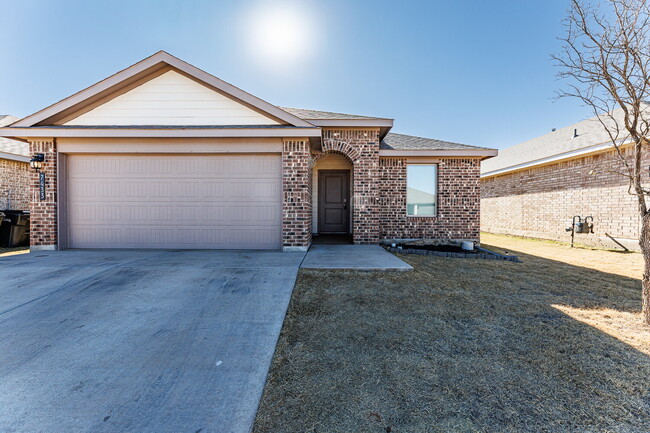 Building Photo - "Charming 3-Bedroom Home in Frenship ISD"