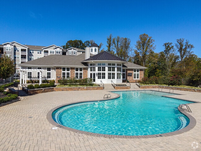 Building Photo - Beacon on 5th