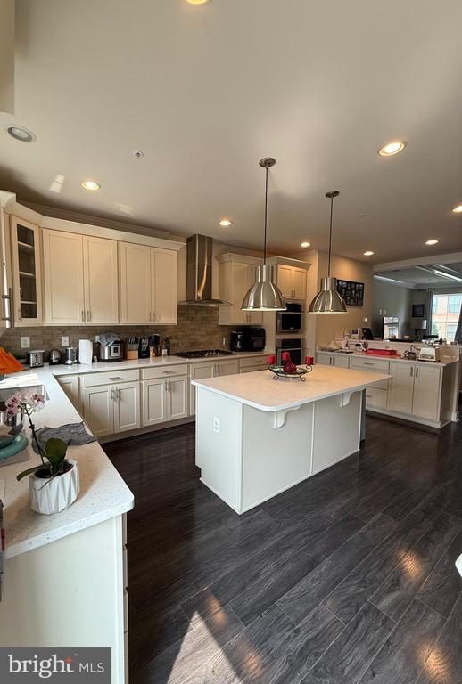 Building Photo - 189 Green Poplar Loop