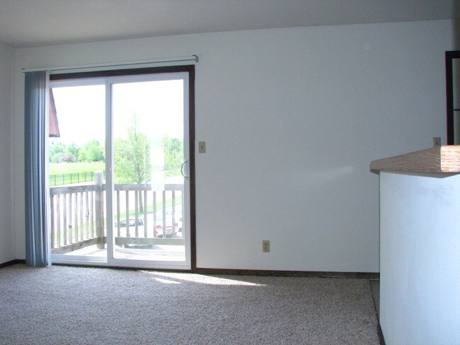 Photo - Fairlawn Flats