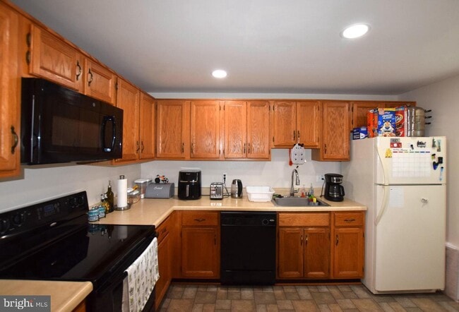 Photo - 6560 Lochleigh Ct