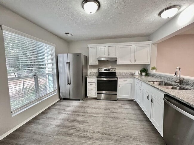 Photo - 1502 Queen Anne Ct